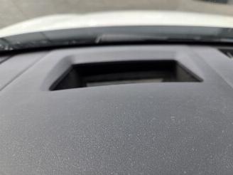 Mazda CX-30 BENZINE-HYBR / CAMERA / NAVI / HEAD UPP picture 17