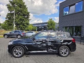 BMW X3 X-LINE / HEAD UP / PANO DAK picture 4