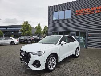 Unfallwagen Audi Q3 1.5 TSi 110KW AUTOMAAT / S-LINE 2022/3
