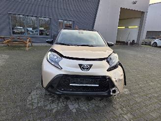 Toyota Aygo -X PULSE / CAMERA /11 DKM picture 4