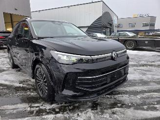 Volkswagen Tiguan LEER / PANODAK / 18 DKM picture 13