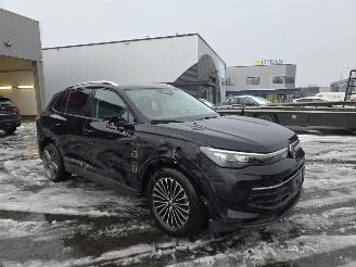 Volkswagen Tiguan LEER / PANODAK / 18 DKM picture 12