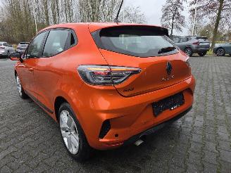 Renault Clio  picture 5