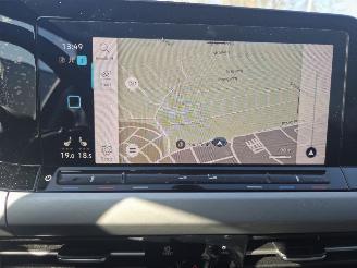 Volkswagen Golf 81KW STYLE / NAVI / CAMERA /STOEVERW / 7800 KM picture 16