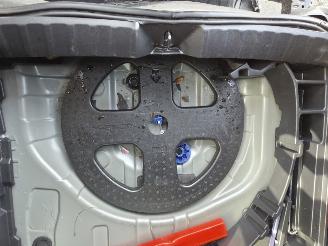 Toyota Corolla Cross 2.0 LTr 112kw / Style + Premium Pack II / Glasroof / Leer / JBL picture 9