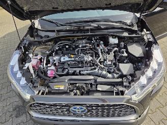 Toyota Corolla Cross 2.0 LTr 112kw / Style + Premium Pack II / Glasroof / Leer / JBL picture 15