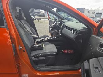 Renault Clio TECHNO picture 16