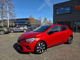 Renault Clio 0,9 TCe EVOLUTION picture 2