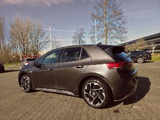 Volkswagen ID.3 Pro Performance  150KW / 62 Kwh /  27 Dkm / Rijdende auto picture 4