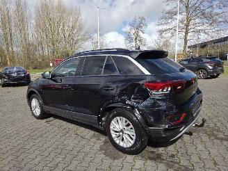 Volkswagen T-Roc 81KW / DIG COCKPIT / CAMERA / NAVI / STOELVERW picture 4
