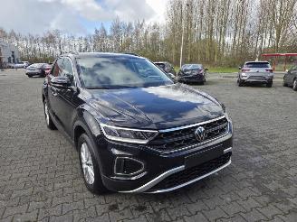 Volkswagen T-Roc 81KW / DIG COCKPIT / CAMERA / NAVI / STOELVERW picture 12