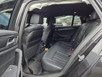 BMW 5-serie 530i 180KW M-SPORT / HEAD UPP / PANO / 50DKM. picture 21