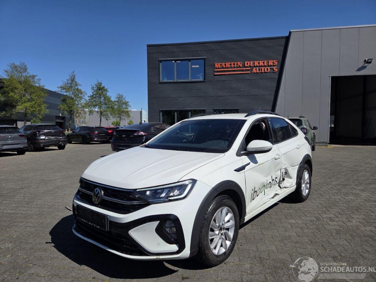Volkswagen Taigo R-LINE - 81KW AUTOMAAT / DIG COCKPIT / NAVI/ CAMERA