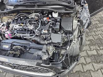 Toyota Corolla Cross 2.0 LTr -112kw / PANO / LEER / JBL AUDIO picture 13