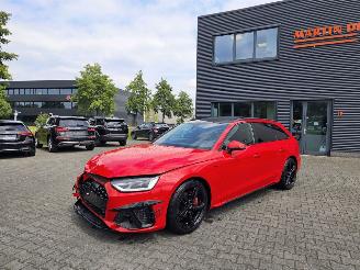 Coche accidentado Audi A4 Avant TDi 140KW / AUTOM / S-LINE / PANO / LEER 2020/3