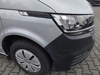 Volkswagen Transporter 2.0TDi. 150PK - L2 H1 /  27000 KM / ZILVER / CLIMA picture 14