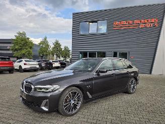 BMW 5-serie 530e Hybride / LEER SPORTINT / HEAD UPP / H&K AUDIO picture 2