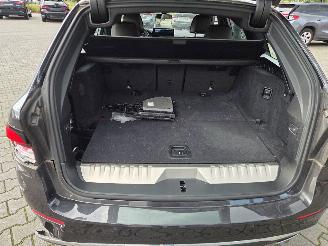 BMW 5-serie 530e Hybride / LEER SPORTINT / HEAD UPP / H&K AUDIO picture 8