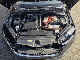 Skoda Octavia 1.5TSi P-HEV 110kw /  60 DKM picture 10