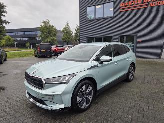 krockskadad bil auto Skoda Enyaq 85 / 210kw / 38 dkm 2024/11