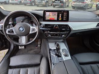 BMW 5-serie 520e P-HEV M-SPORT / 72 DKM picture 16