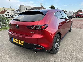 Mazda 3 2.0 SkyActiv-G Luxery | RHD | HUD | CAMERA | ACC picture 5