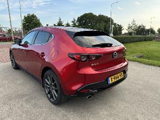Mazda 3 2.0 SkyActiv-G Luxery | RHD | HUD | CAMERA | ACC picture 3