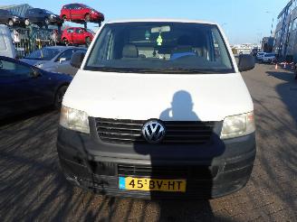 Avarii autoturisme Volkswagen Transporter 1.9 diesel 2005/10