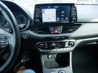 Hyundai I-30  picture 11