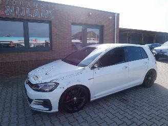 Damaged car Volkswagen Golf VII Lim. GTI BMT/Start-Stopp 2018/4