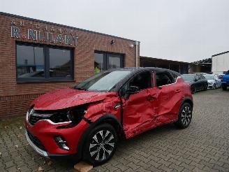 Voiture accidenté Renault Clio TECHNO PANORAMADAK LED AUTOMAAT 2023/11