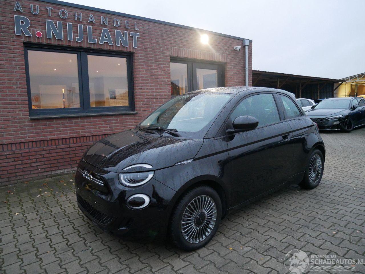Fiat 500E ICON