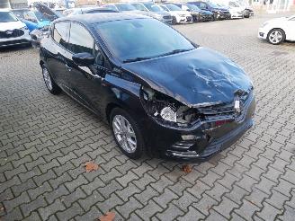 Renault Clio LIMITED picture 2