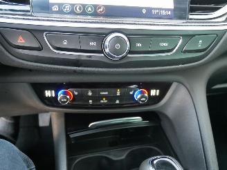 Opel Insignia ELEGANCE picture 21