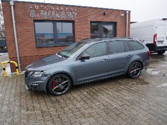 Voiture accidenté Skoda Octavia RS 245 PANORAMADAK VIRTUAL COCKPIT CANTON 2019/2