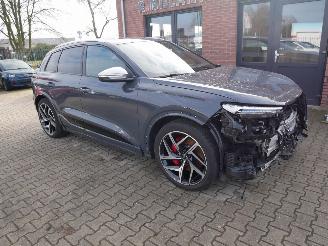 Damaged car Audi SQ6 SQ6 e-tron PANORAMADAK 360 KW ACC HUD S.LINE STOELEN B & O 2024/11