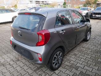 Kia Picanto  picture 3