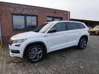 damaged passenger cars Skoda Kodiaq SPORTLINE 4x4 LED DSG ACC 2019/7