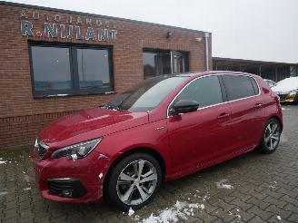 Schadeauto Peugeot 308 GT-LINE ALCANTARA LED PANORAMADAK. 2018/4