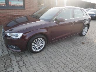 Audi A3 SPORTBACK AMBIENTE S-TRONIC XENON LEER picture 2