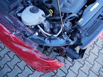 Volkswagen Golf GTI picture 9