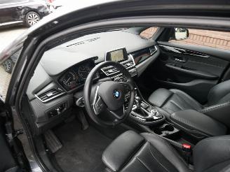 BMW 2-serie 218 d ACTIVE TOURER SPORT LINE LEER LED AUTOMAAT picture 8
