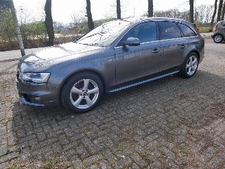 uszkodzony samochody osobowe Audi A4 S-LINE QUATTRO BI-XENON AUTOMAAT PANORAMADAK 2014/8