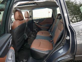 Subaru Forester PREMIUM AWD PANORAMADAK LEER LED BENZINE HYBRIDE picture 13