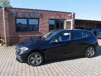 BMW 1-serie 116 D picture 1