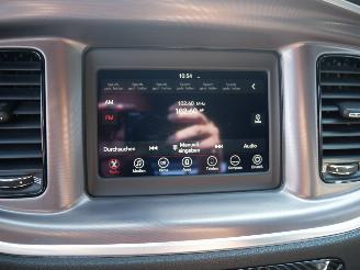 Dodge Charger SXT picture 15