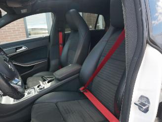 Mercedes Cla-klasse CLA 45 SHOOTING BRAKE PANORAMADAK ALCANTARA LED picture 10
