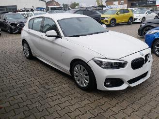 BMW 1-serie 118i EDITION M-SPORT SHADOW LEER LED picture 3