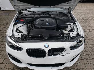 BMW 1-serie 118i EDITION M-SPORT SHADOW LEER LED picture 6