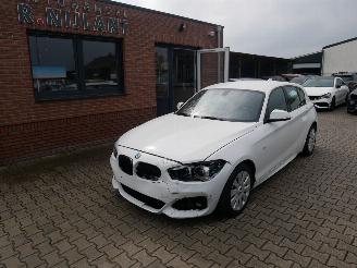 Unfallwagen BMW 1-serie 118i EDITION M-SPORT SHADOW LEER LED 2018/9